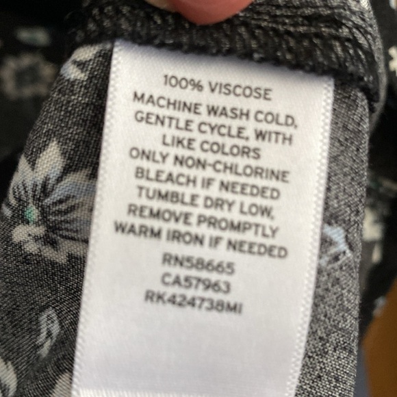 ABOUND Babydoll blouse Womens XXS ditzy floral 90’s Y2K blue/White button down - Picture 8 of 10